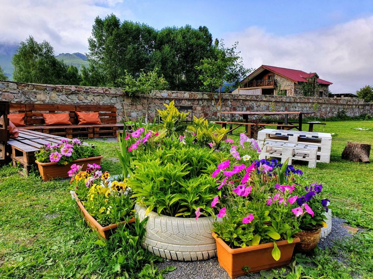 Дом для отпуска ---Аллегрия Хаус Казбеги Экстерьер фото